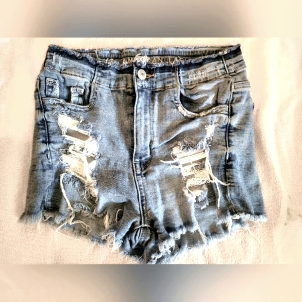 American Eagle Hi-Rise‎ Shortie Jean Shorts Distressed (Size 0)